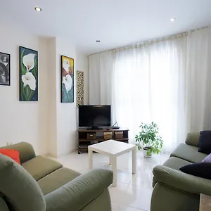 Plaza De Las Flores Apartment
